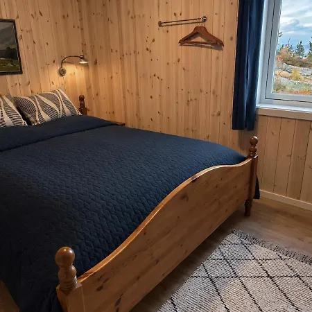 Timeless Mountain With Panoramic Views *